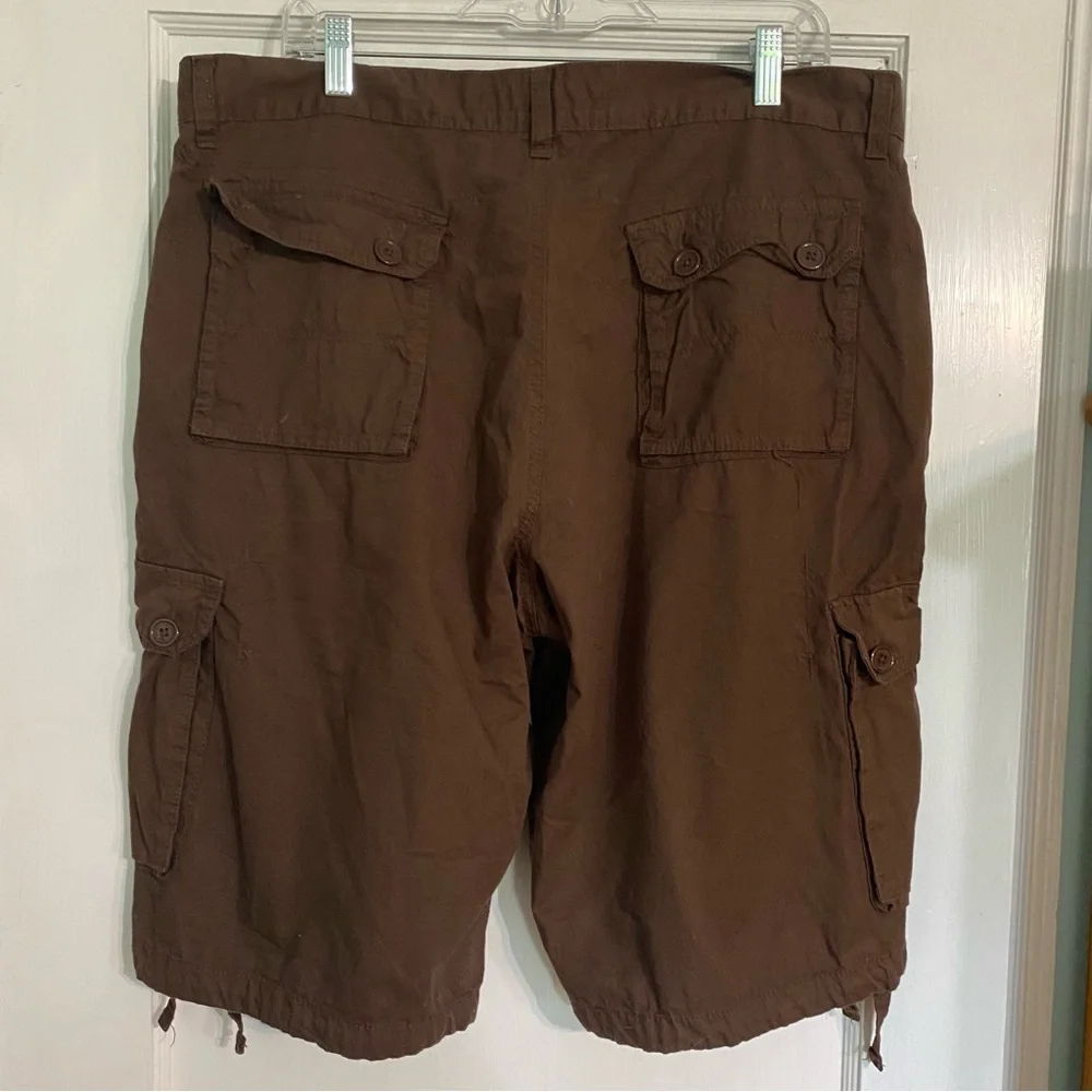 Men's PJ Mark Vintage cotton cargo shorts. Size 38 Chocolate Brown